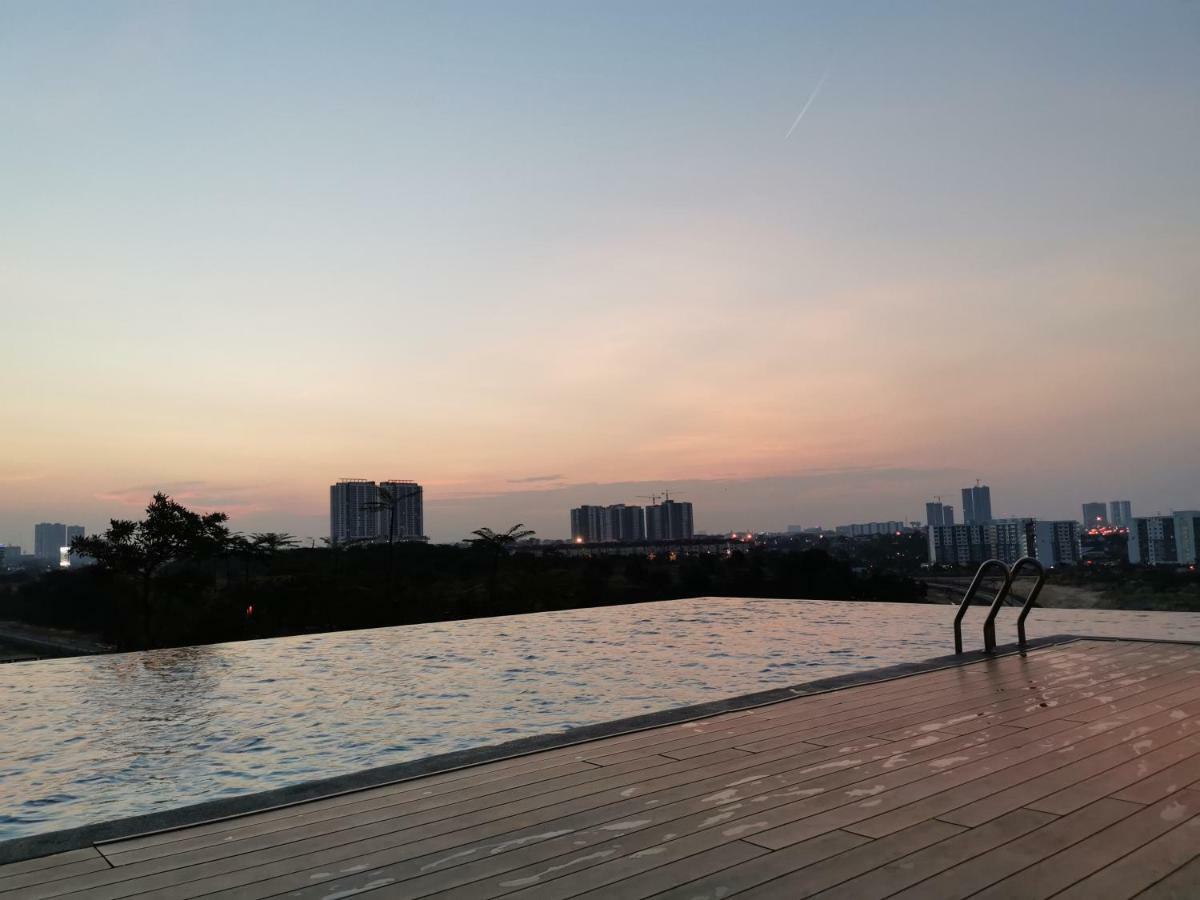 Mid Valley Southkey Mosaic Cozy Suite At Джохор-Бару Экстерьер фото